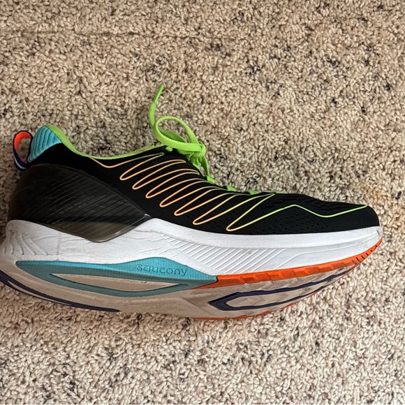 Saucony Men's Endorphin Shift with Speedroll technology Athletic Shoes US 9 - Picture 14 of 14